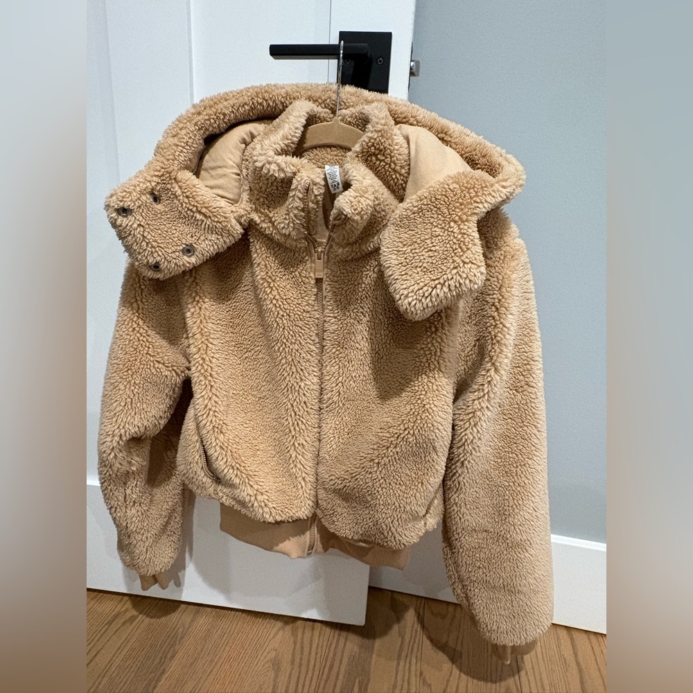 ALO Yoga Tan Sherpa Zip Hoodie Jacket